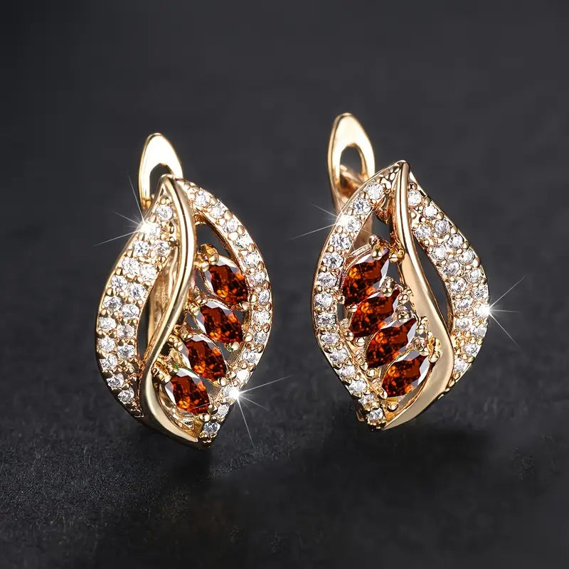 Isola – Earrings crafted from Gold