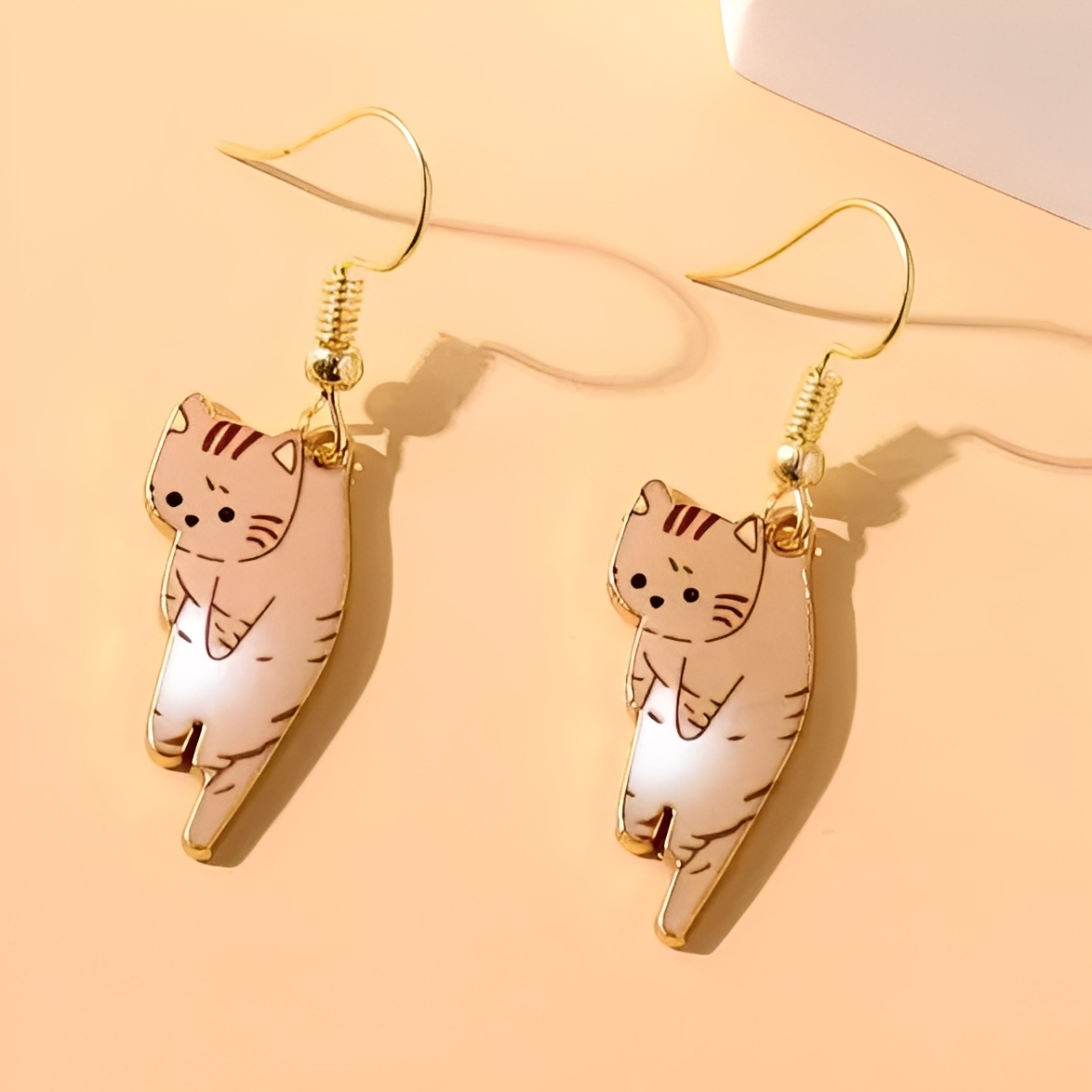 Kate – Hanging Earrings Cat