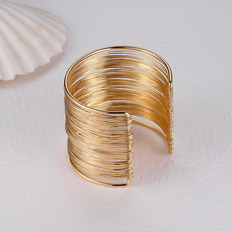 Nadine – Gold-Plated Bracelet in Vintage Design