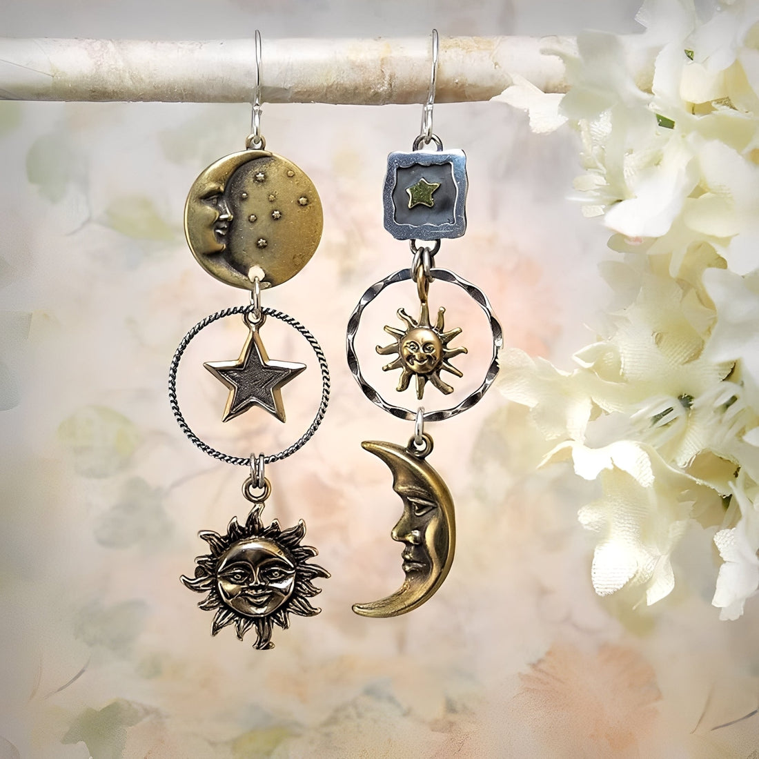 Janna – Sun and Moon Earrings