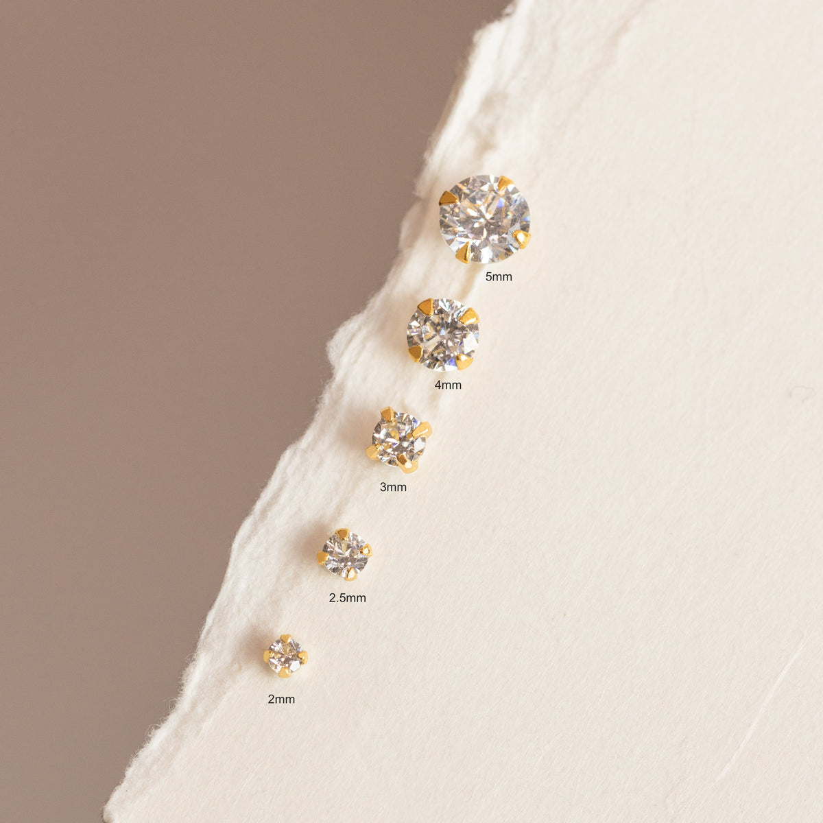 Sloane - Glimmering Mini Stud Earrings 2mm