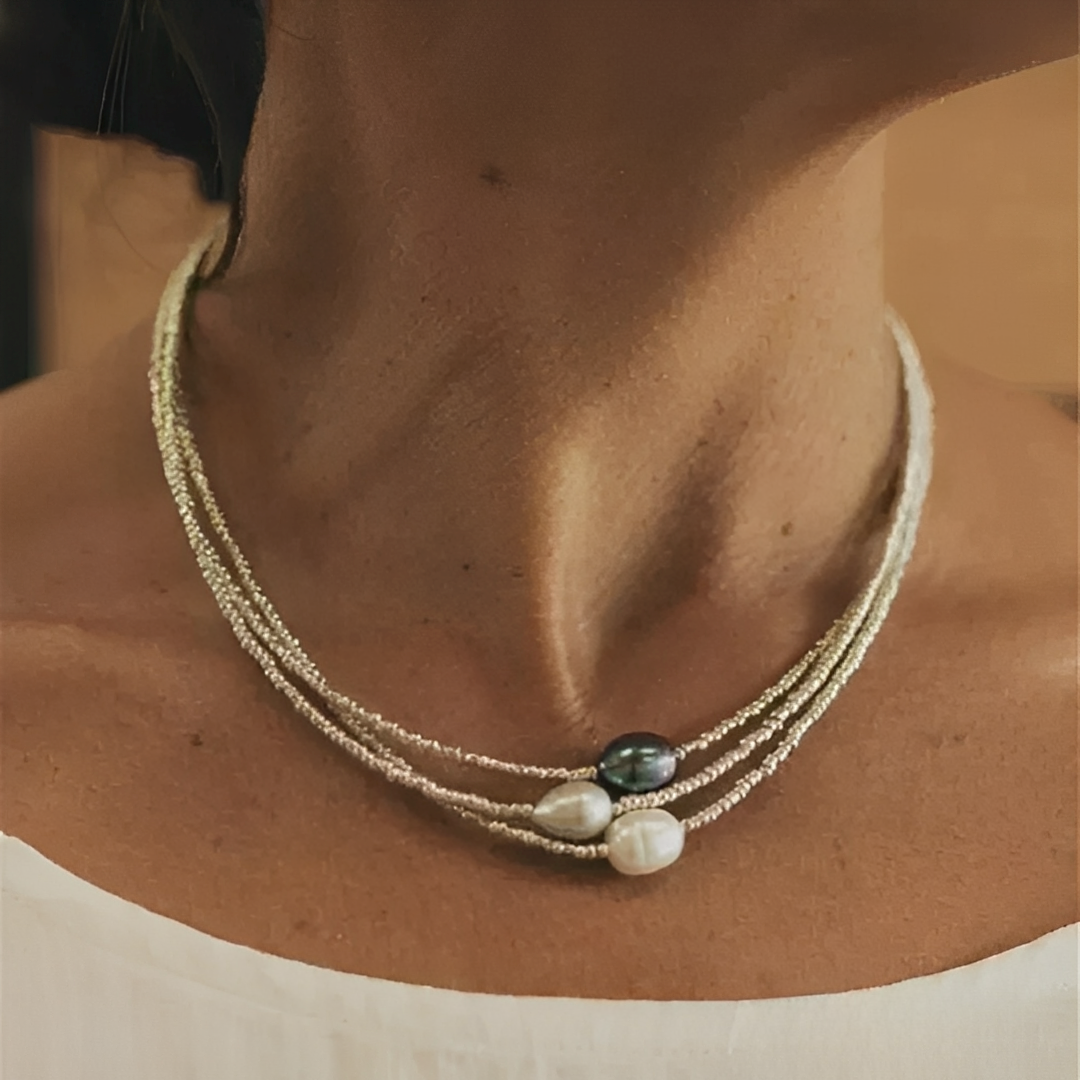 Ameline – Vintage Necklace of Freshwater Pearls