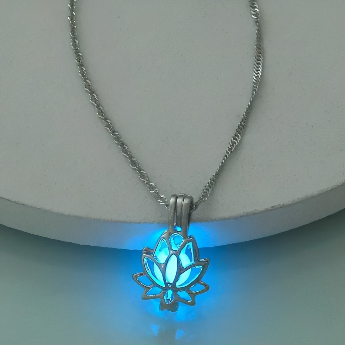 Mathina – Radiant Lotus Flower