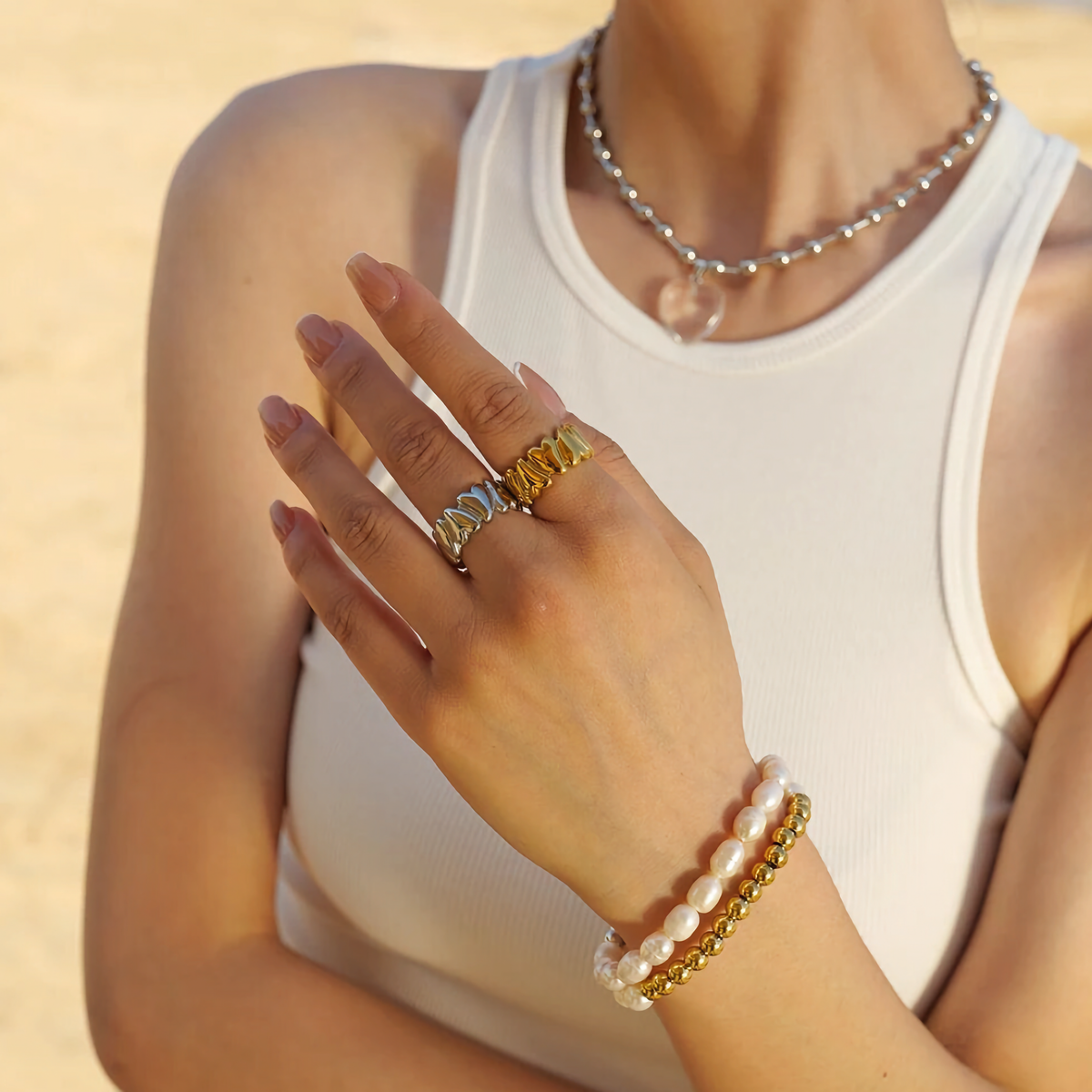 Elena - Wobbly Heart Gold Ring