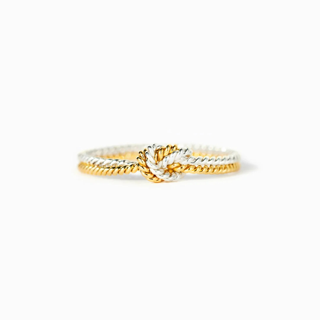 Angel Knot - Ring in Gold and Silver