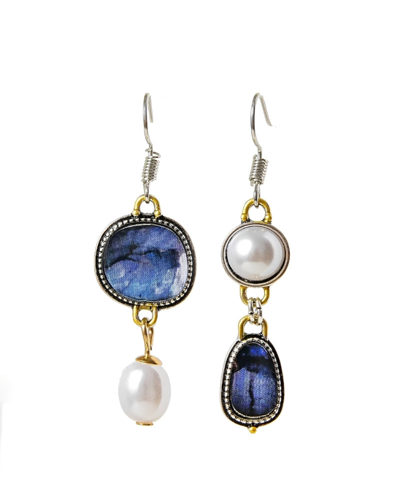 Maelis – Vintage Earrings featuring Blue Stones and Pearls