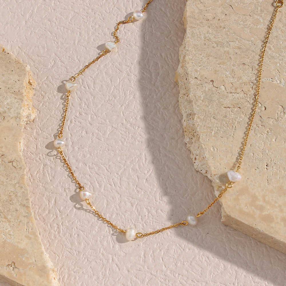 Gold Pearl Necklace - Daily Necklace
