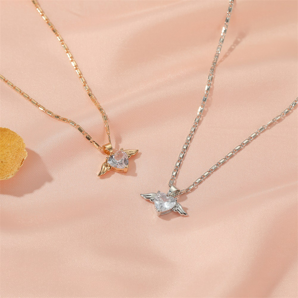 Love Wings Necklace - Chain Hearts & Wings