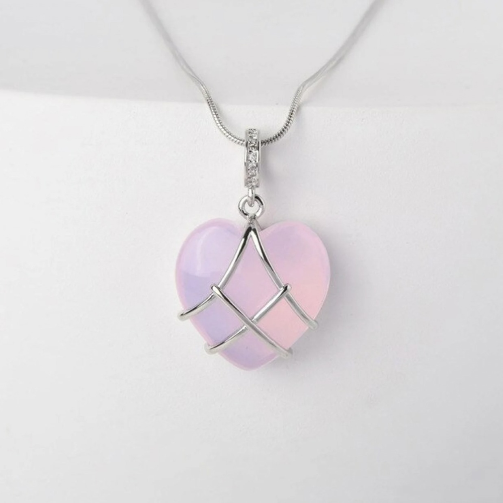 Heart Shaped Gem Necklace - Royal Heart Necklace