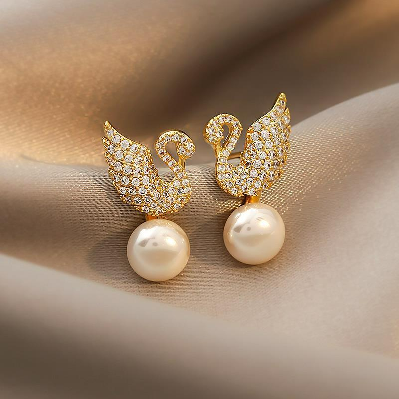 Swan Stud Earrings - Pearl Swan Earrings