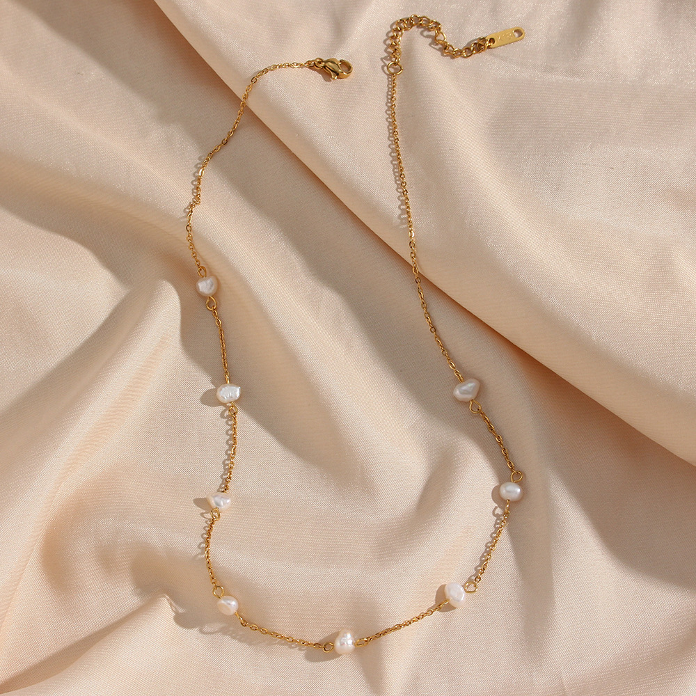 Gold Pearl Necklace - Daily Necklace