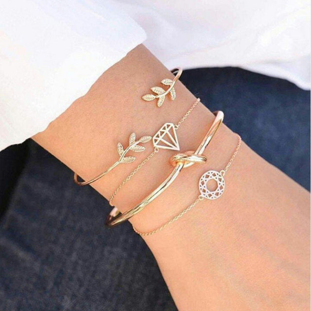 Alora – Trendy Set of Bracelets in Lime Shade
