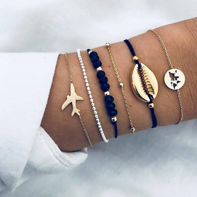Alora – Trendy Set of Bracelets in Lime Shade