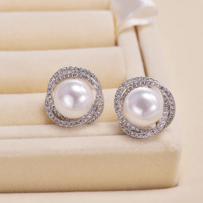 Aveline – Spiral pearl elegance earrings