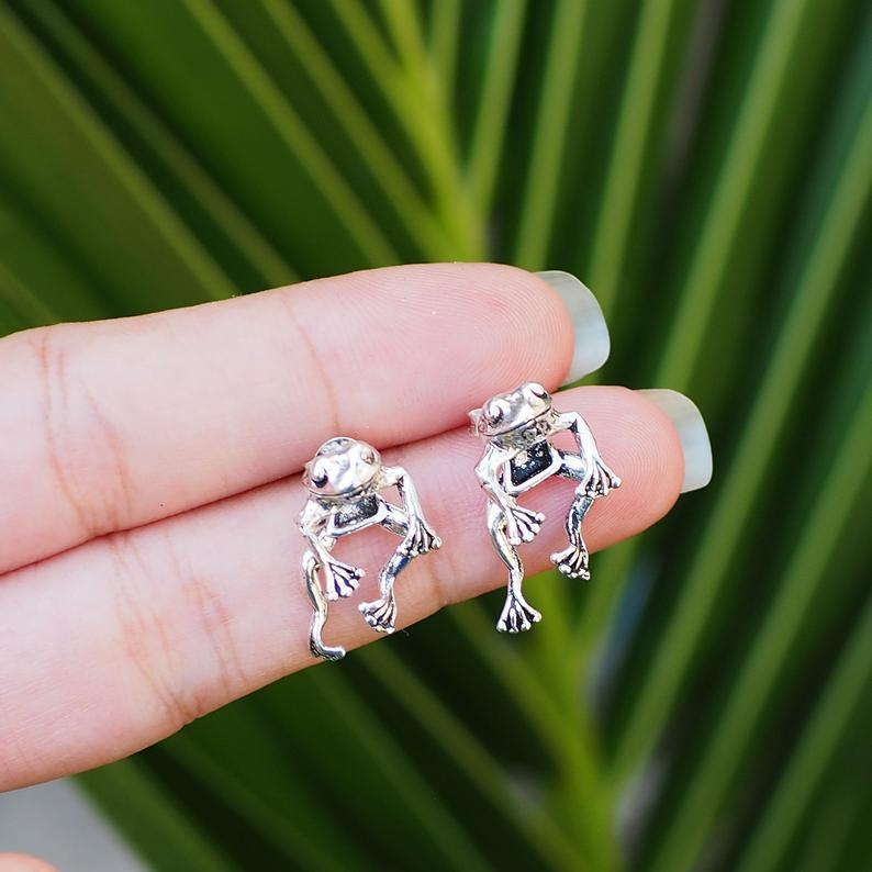 Adorable Frog Earrings - Mini Frog Style