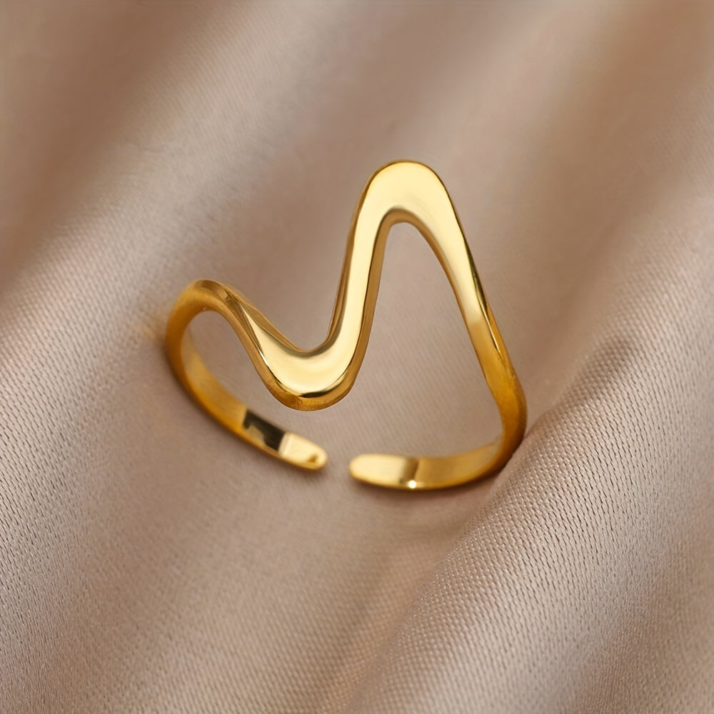 Rea – Adjustable cuff ring in modern design