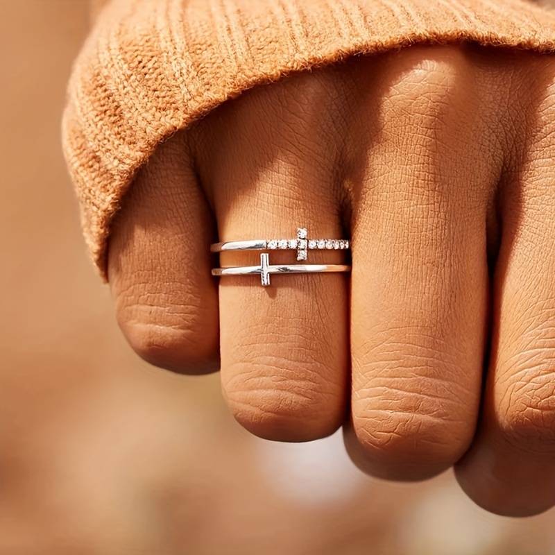 Double Bar - Elegant Cross Ring