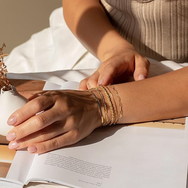 Vernetta – Set of Elegant Bracelets
