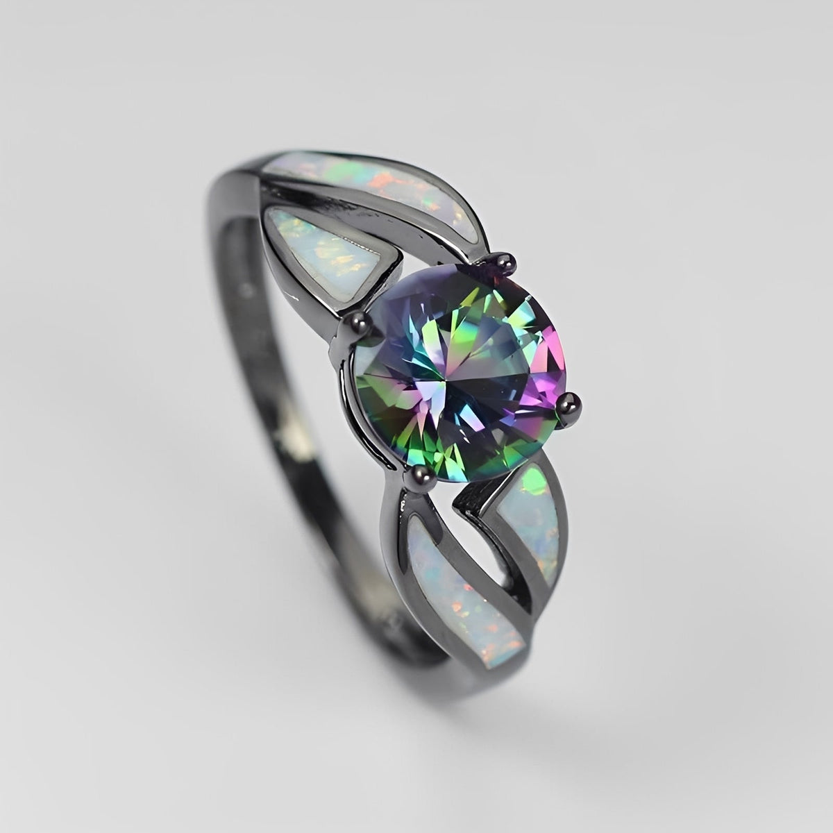 Mirella – Ring featuring Rainbow Opal and Topaz