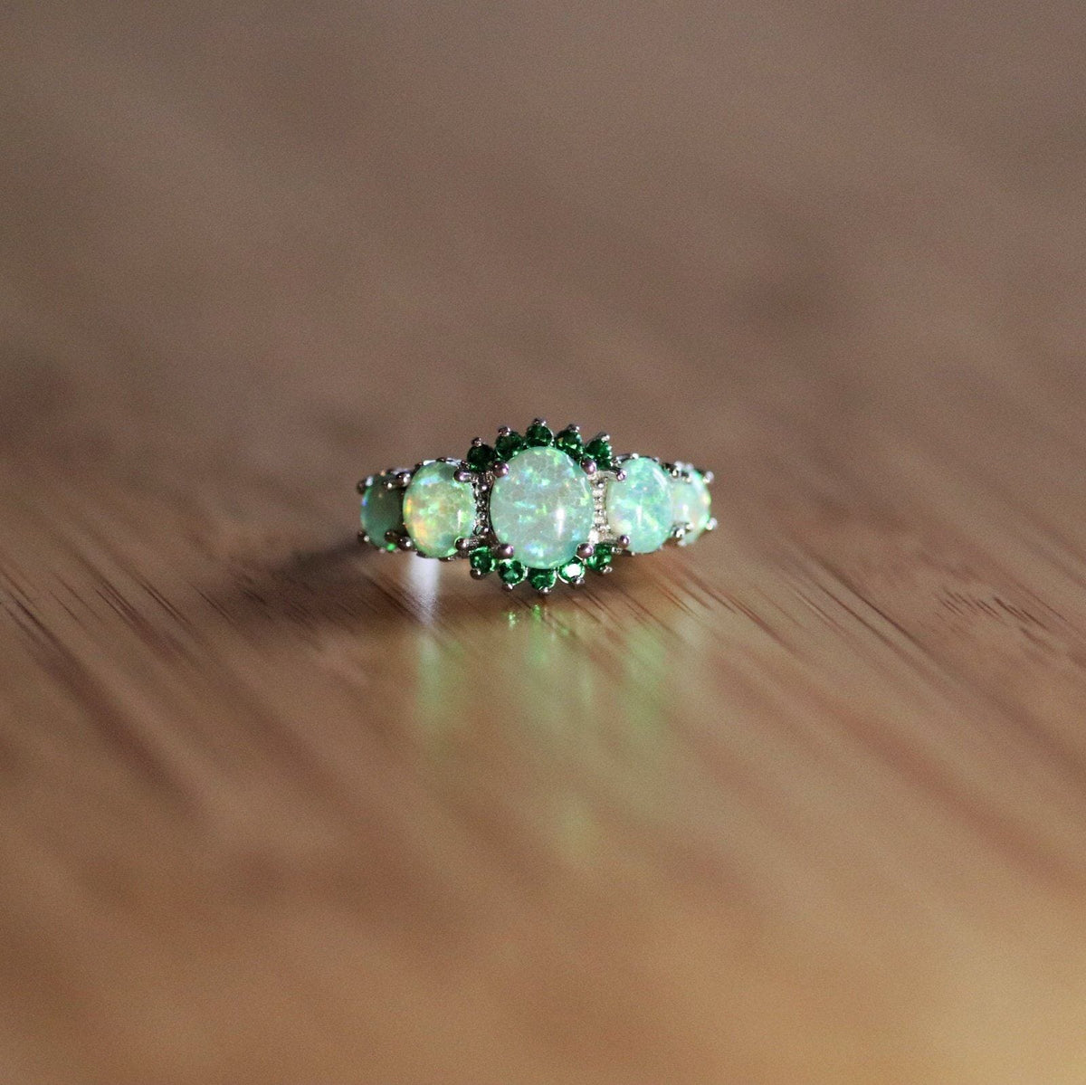 Toni – Ring Green Opal & Emerald