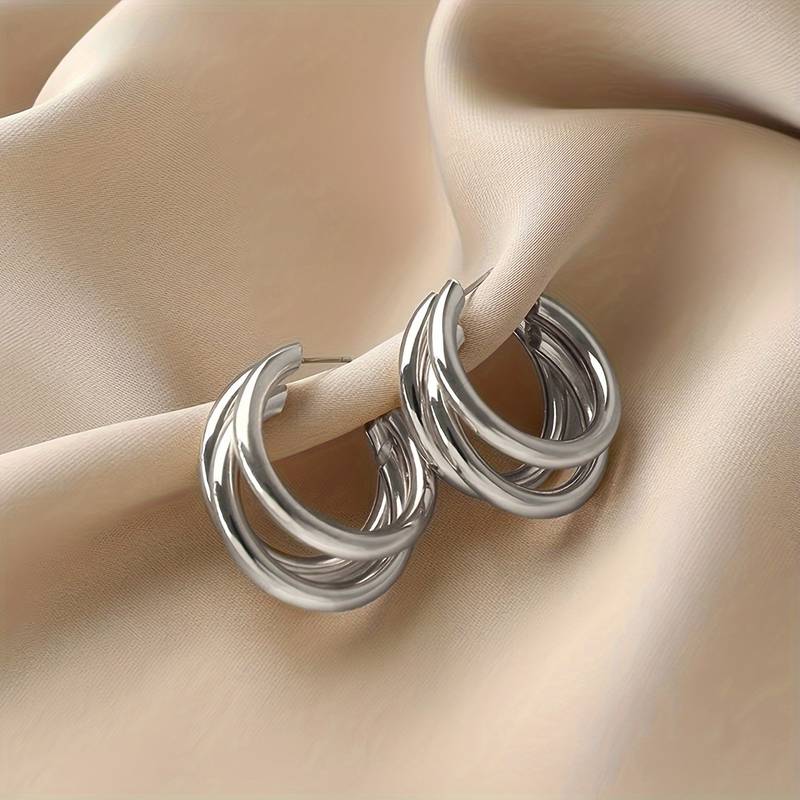 Triple Ring Earring - 3 Golden Ring Earrings