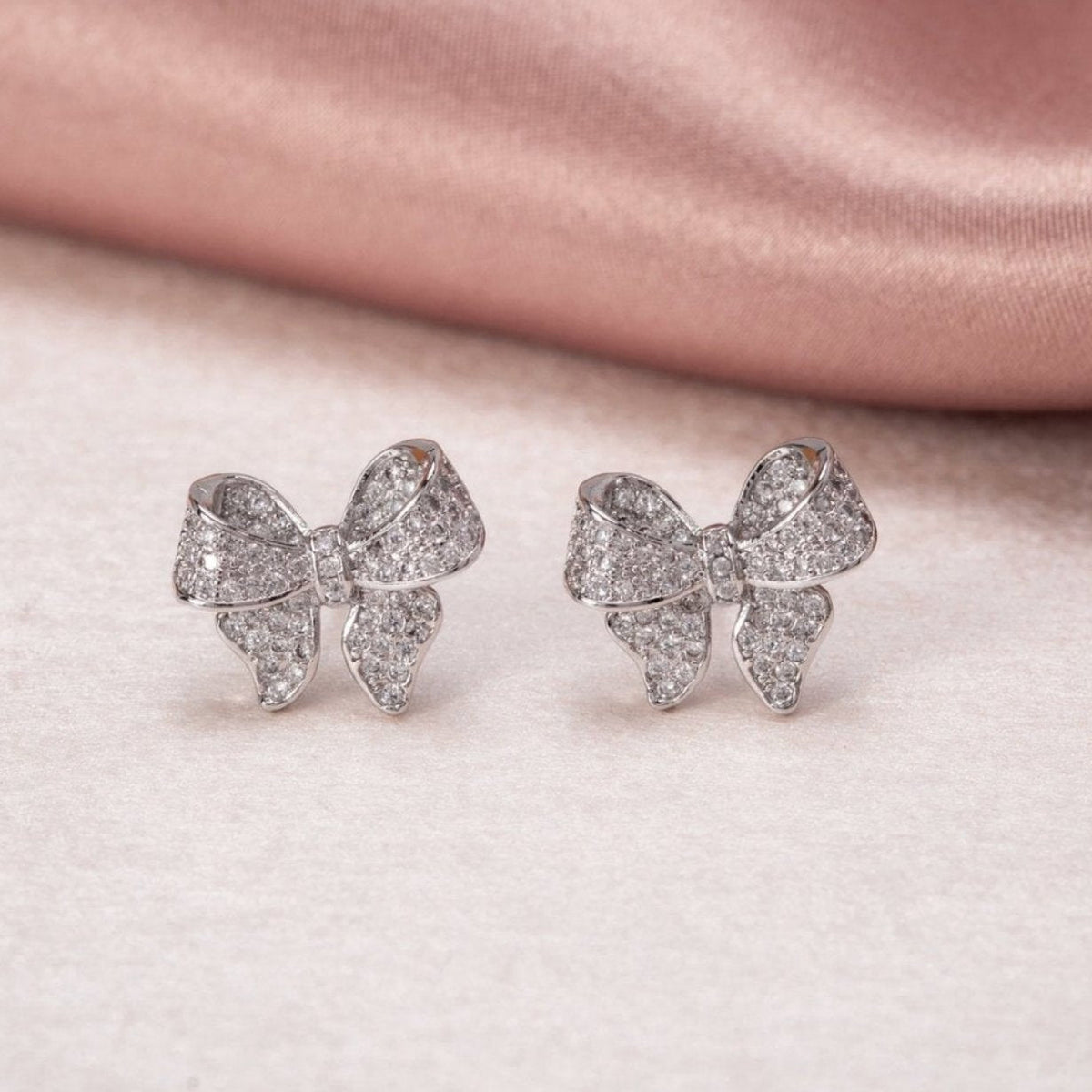Minerva - Sterling Silver Bow-Shaped Earrings