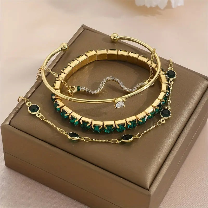 Camille – Set of Stylish Bracelets with Green Stones