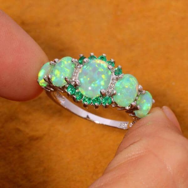 Toni – Ring Green Opal & Emerald