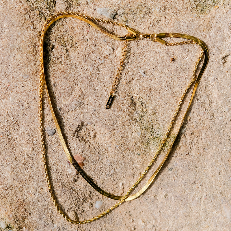 Nicole – Layered Golden Necklace