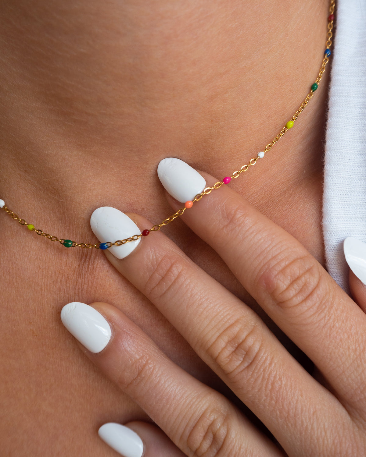 Alba - Choker in Rainbow and Gold