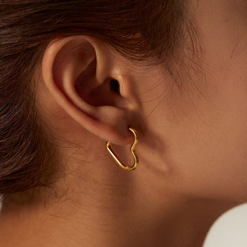 Liana – Heart Earrings