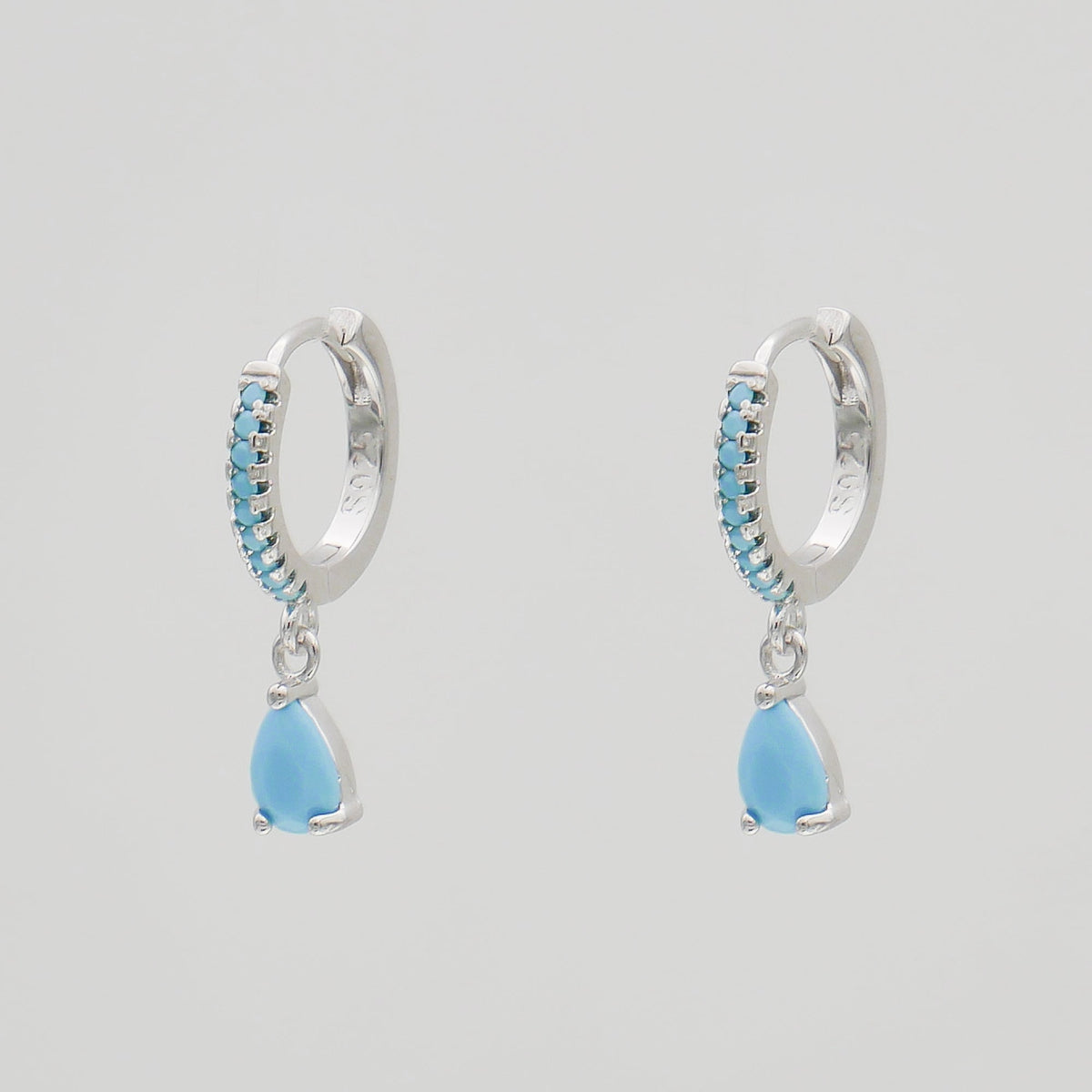 Aurora – Huggies featuring gemstones