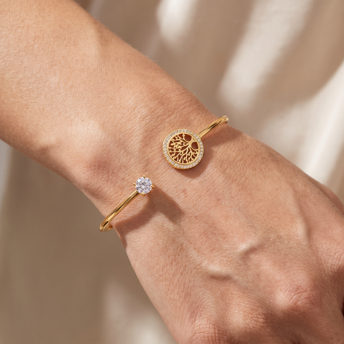 Aeriel – Adjustable Bracelet with Tree of Life