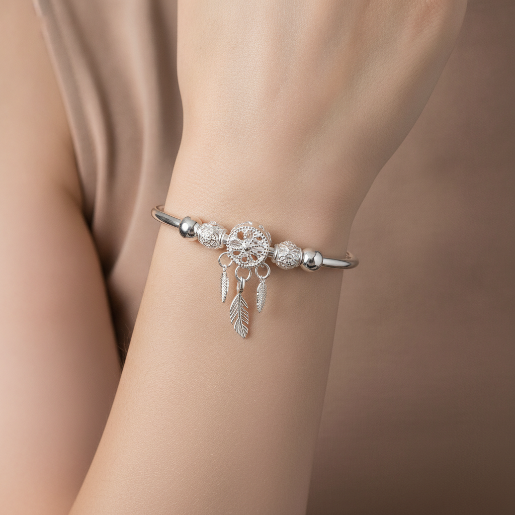 Aiyana – Adjustable Dreamcatcher Bracelet Crafted from 925 Silver