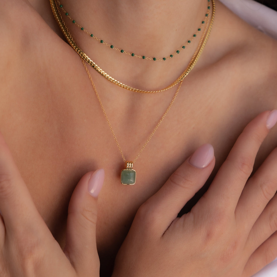 Jade Pendant Necklace - Gleaming Jade Necklace