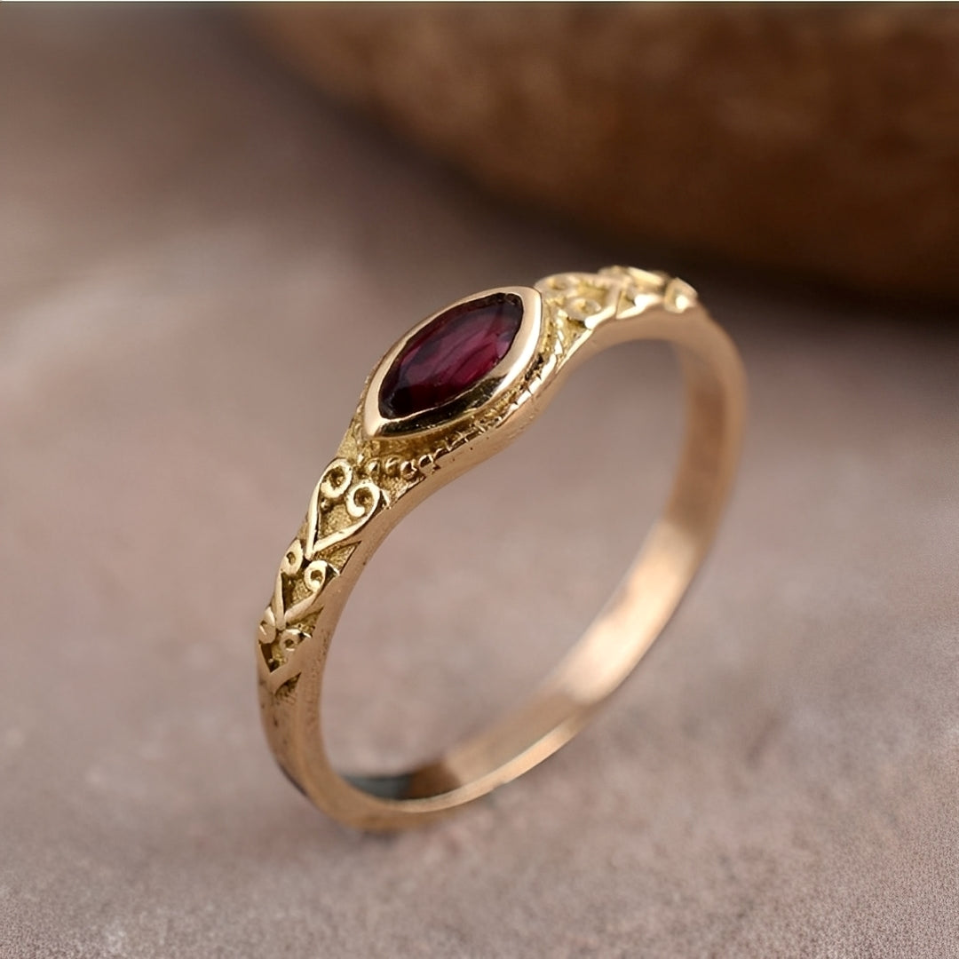 Olga – Golden Ring with Red Vintage Stone