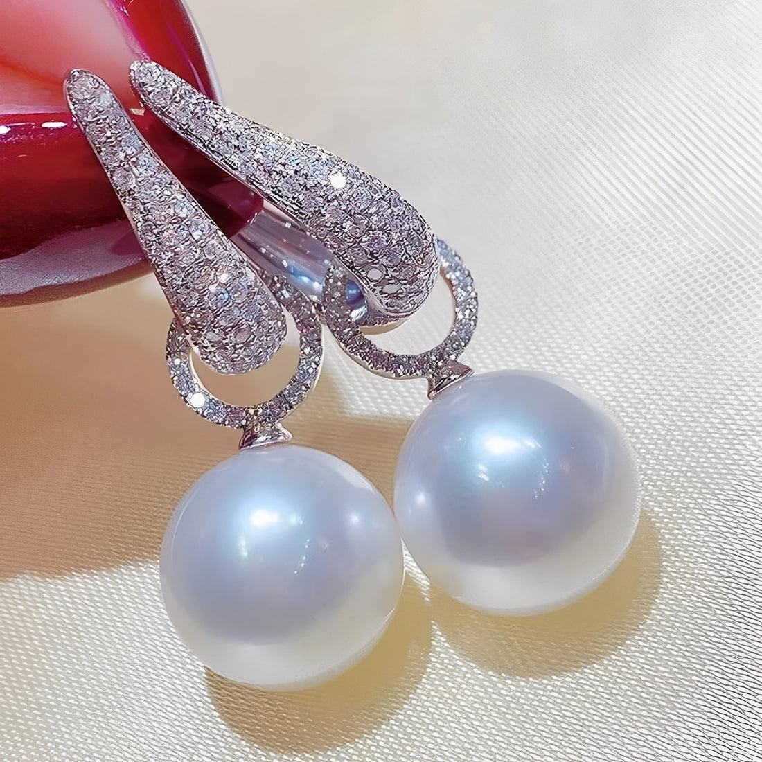 Thalia – Clip Earring Fashion Zircon Luxury Effect