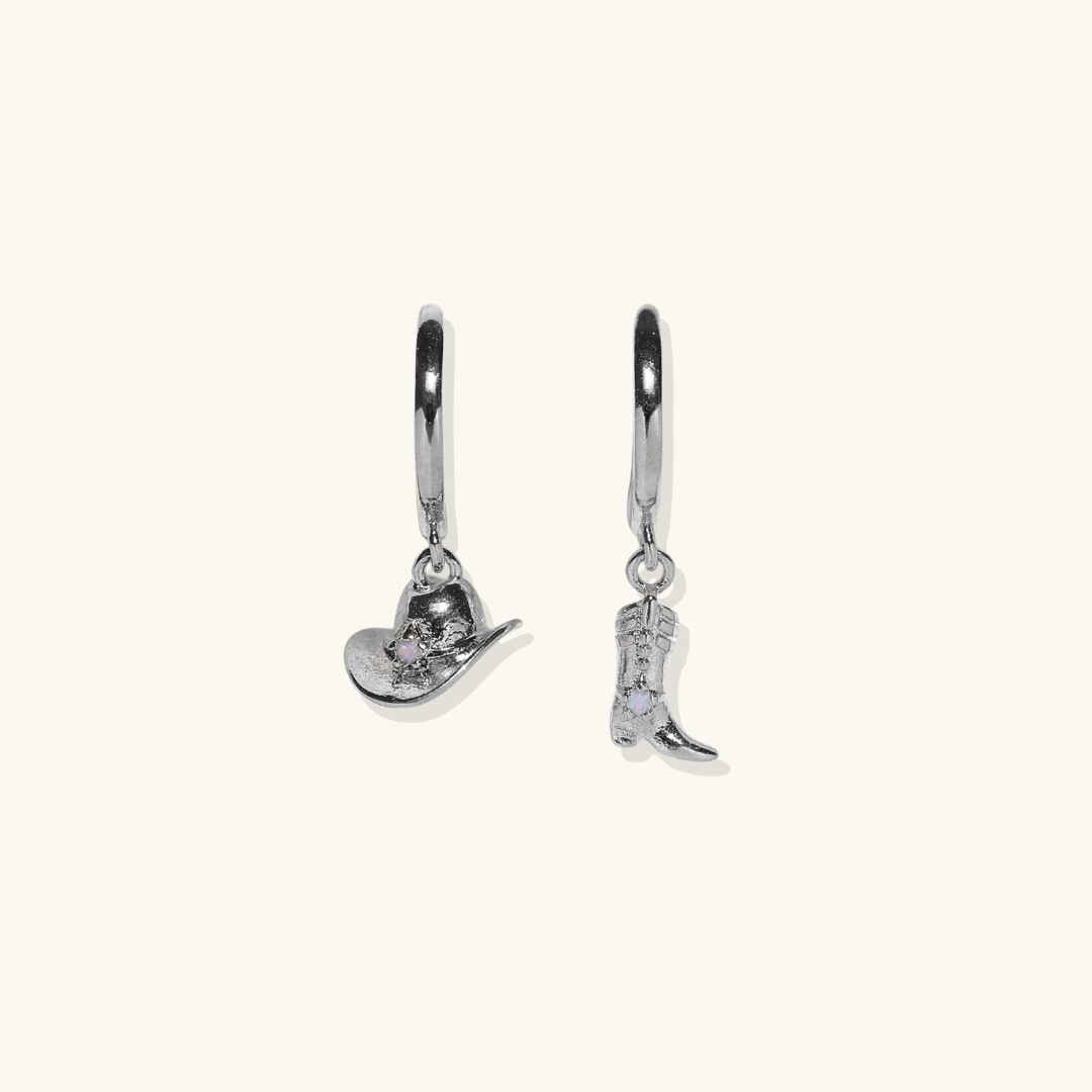 Fely – Charm Cowgirl Earrings