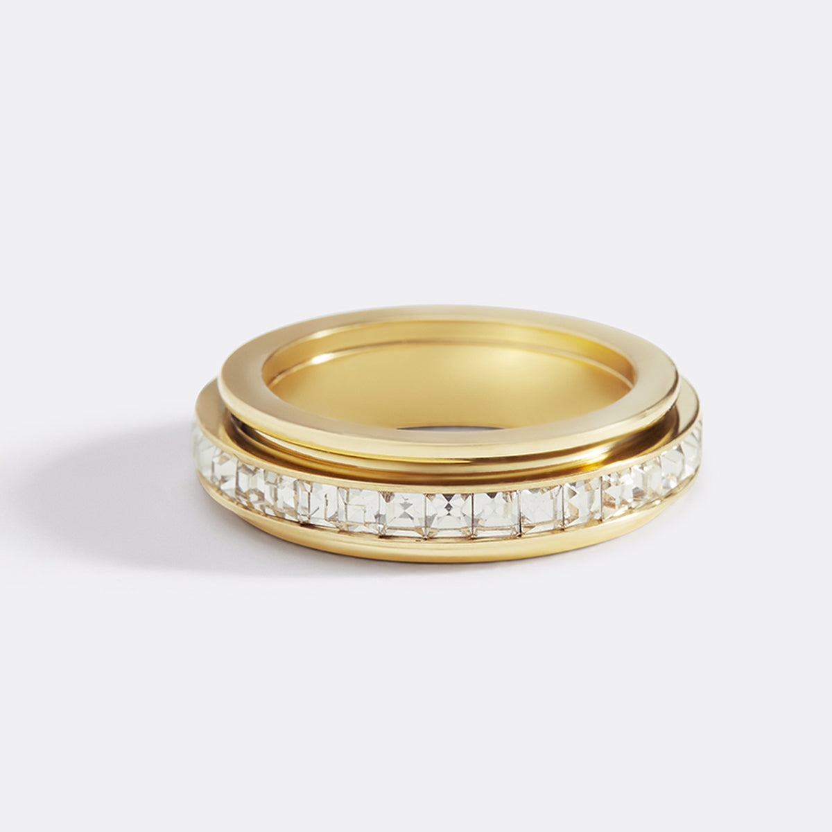 Alessia – Rotating Fidget Ring with Crystal Highlight