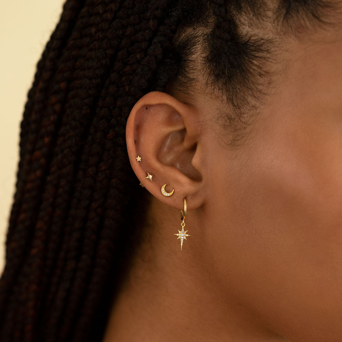 Kathryn - Flare Star Ear Studs