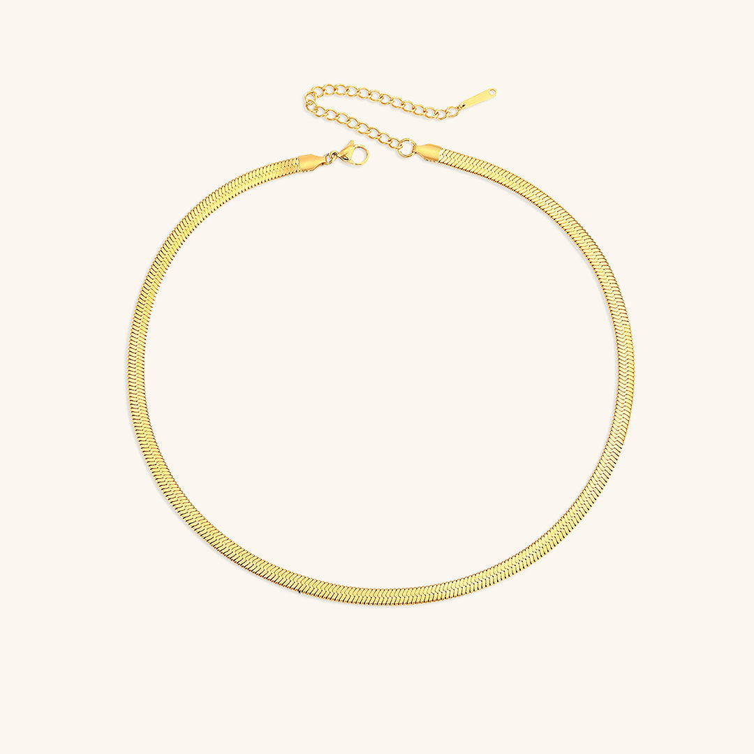 Elizabeth – Snake Chain in Gold