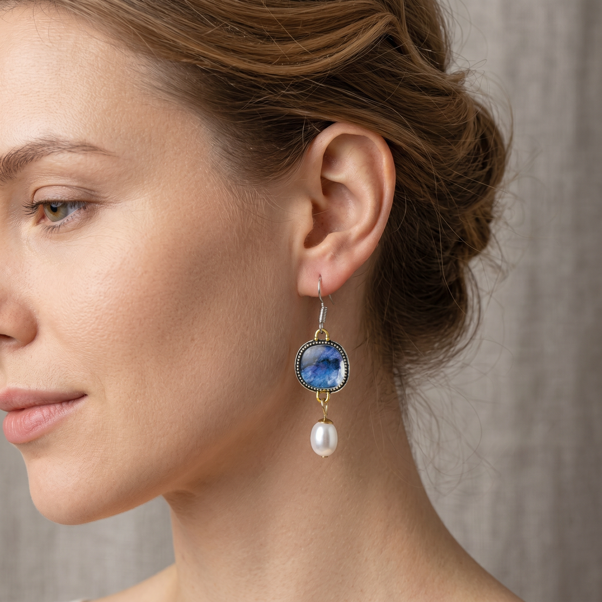 Maelis – Vintage Earrings featuring Blue Stones and Pearls
