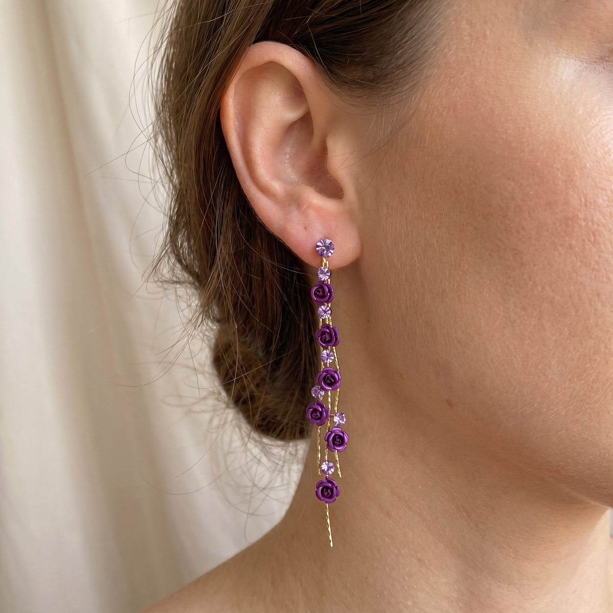 Floréa – Golden Earrings with Dropping Flowers