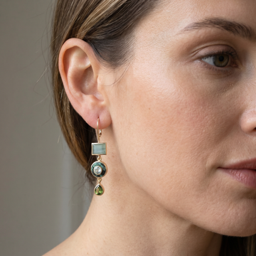 Nadia – Retro Green Hanging Earrings