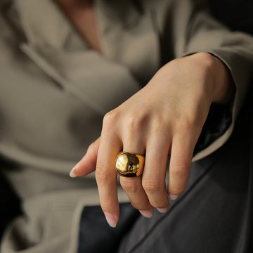 Ella – Contemporary Dome Ring