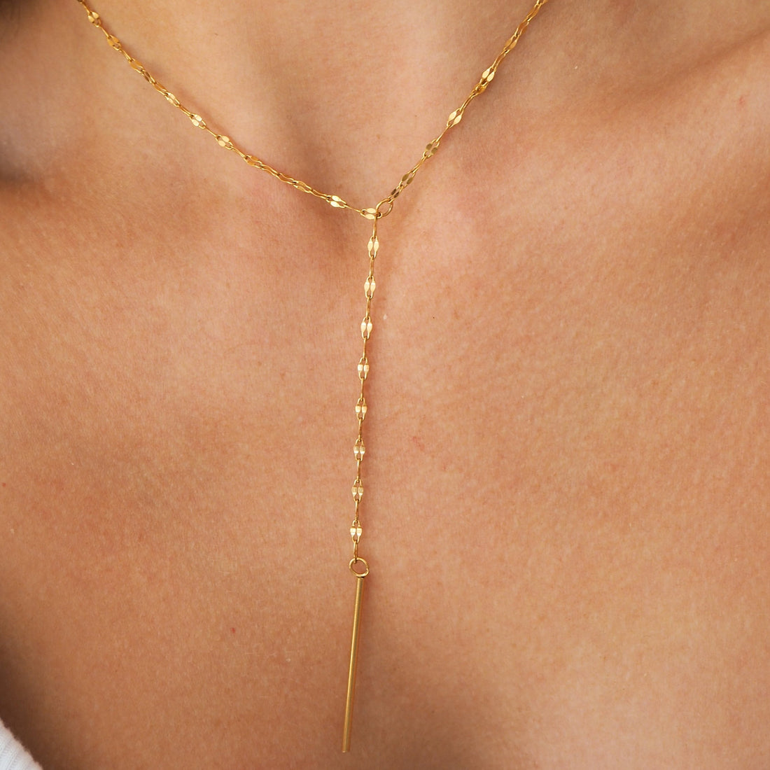 Zeinab – Chic Minimalist Necklace