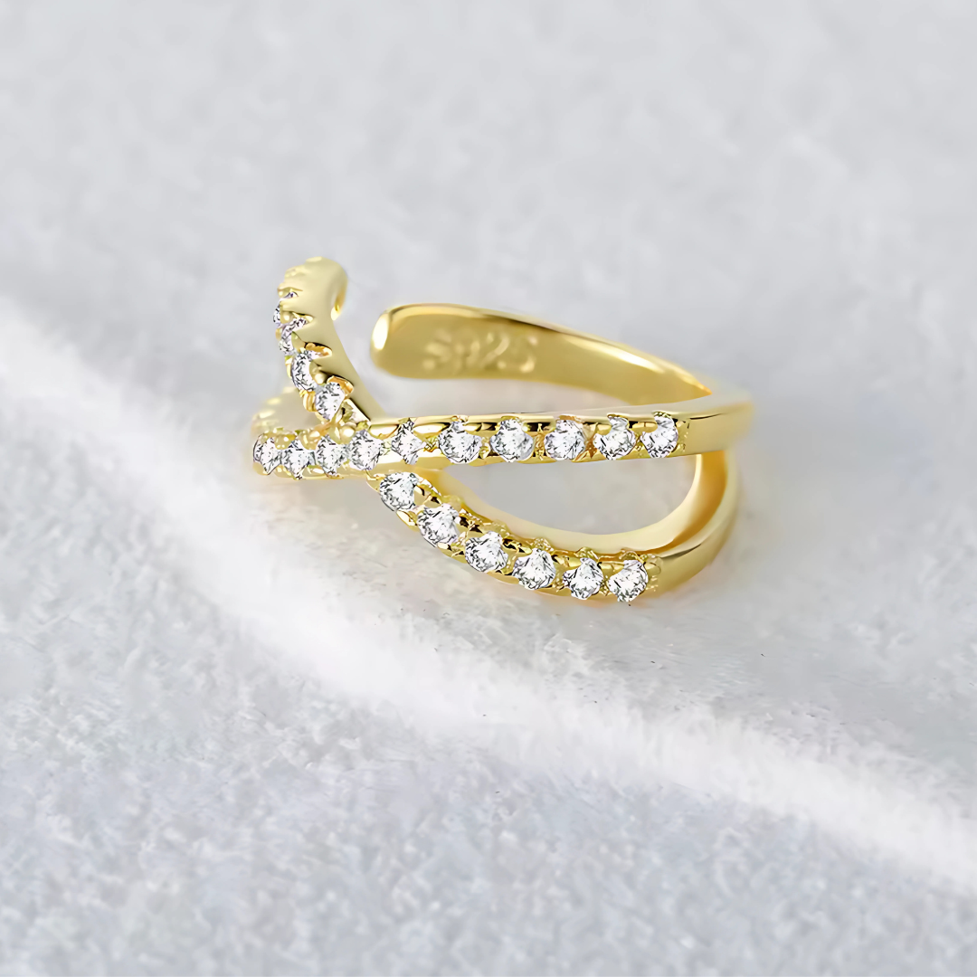 Noelle – Ear Clip with Double Layer and Diamonds