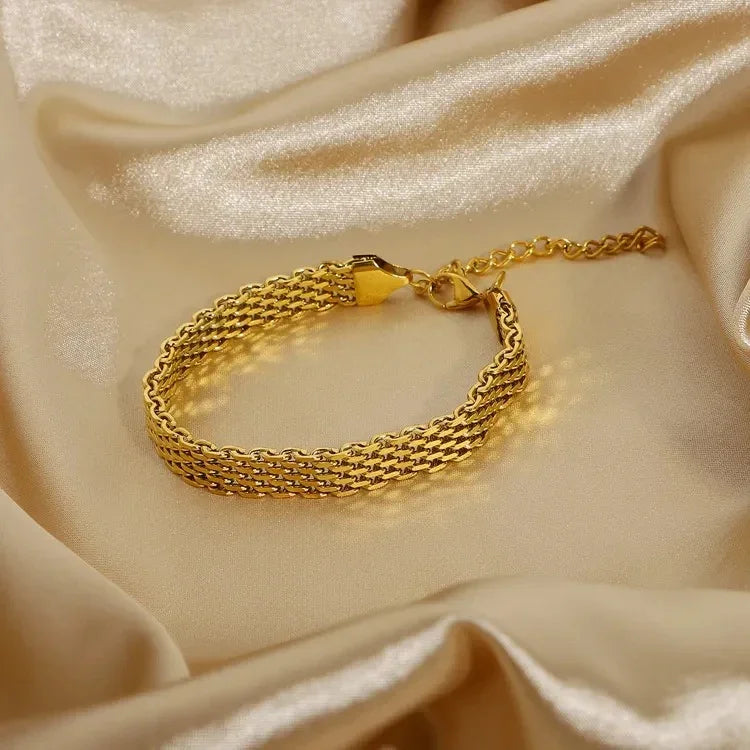 Imara – Bracelet Chain Crafted from Premium Gold