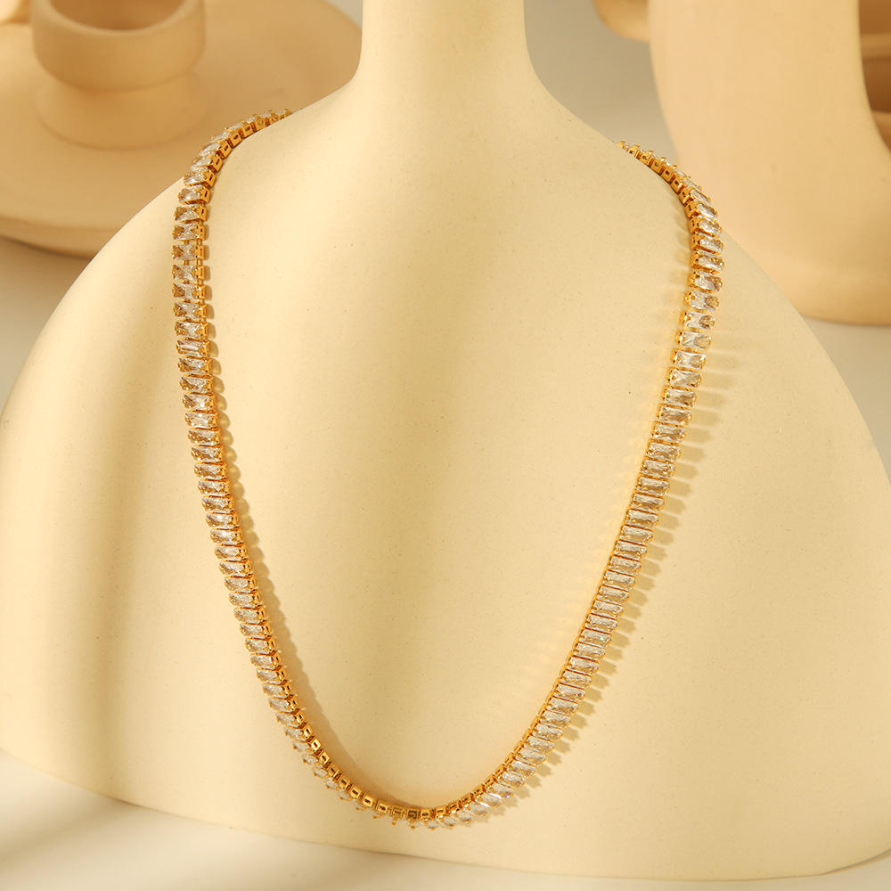 Nancy – Necklace Fully Set with Zircons