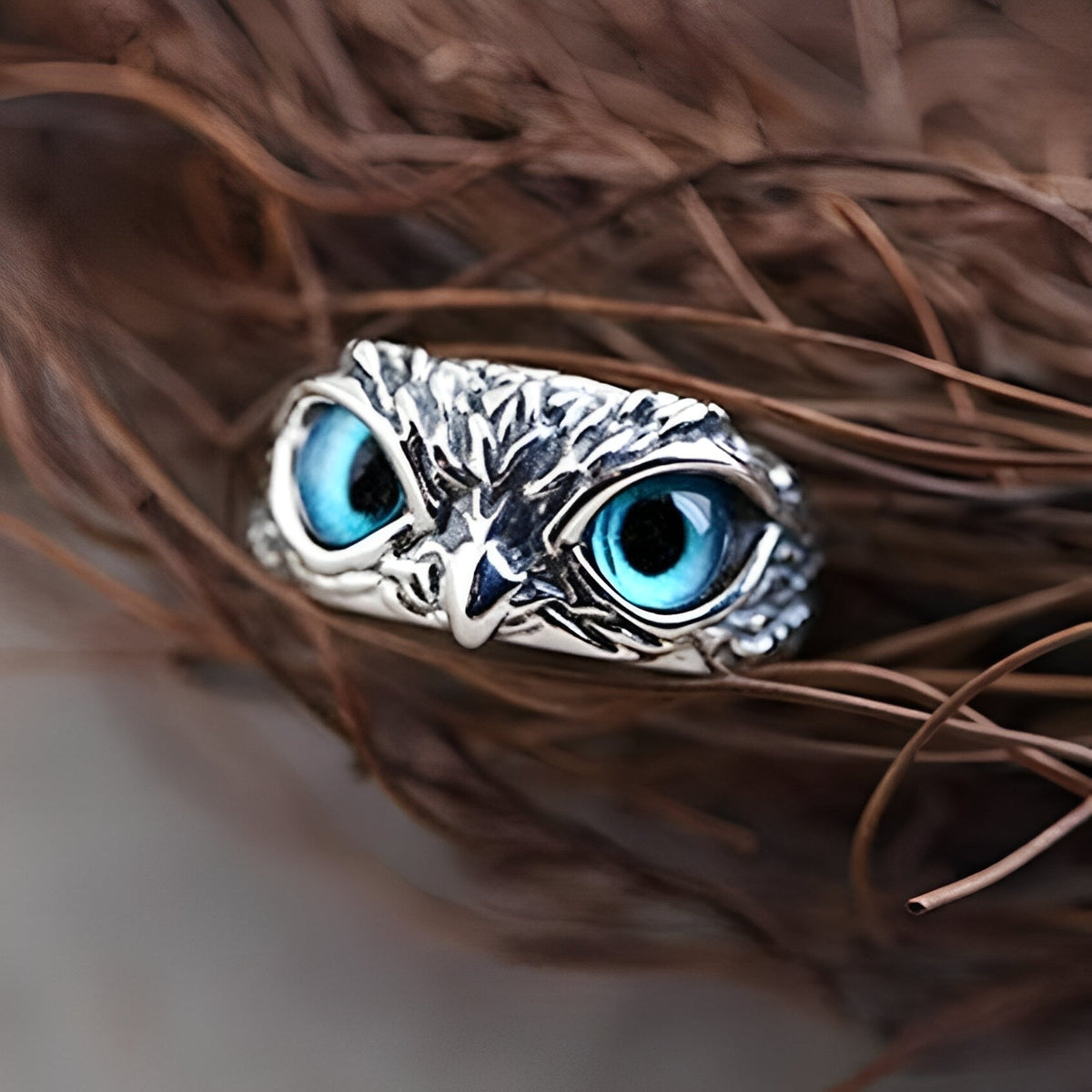 Brianna – Adjustable Lucky Ring Featuring Owl in Silver and Opal